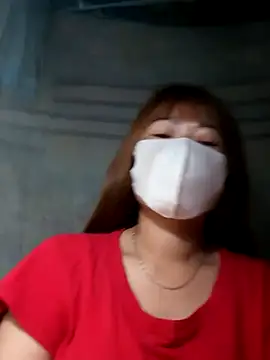 yana-zz online show from April 11, 6:45 pm