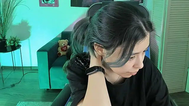 Snapshot of SirenMystiq chatting on January 6, 7:28 pm SirenMystiq online show from January 6, 7:28 pm