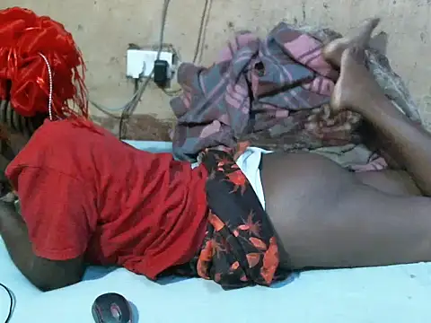 SEXY-NAIMA online show from April 19, 6:10 pm