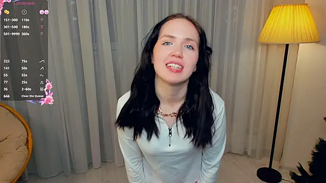 Snapshot of LenaKurpiel chatting on January 10, 3:58 pm LenaKurpiel online show from January 10, 3:58 pm