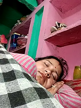 Kinjal pande online show from December 17, 12:38 am