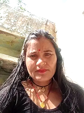 Kinjal pande online show from January 8, 7:54 am