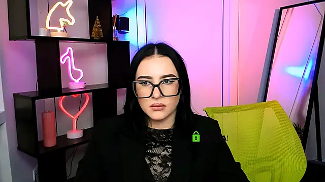 Snapshot of alia_skay chatting on December 19, 12:34 pm alia skay online show from December 19, 12:34 pm