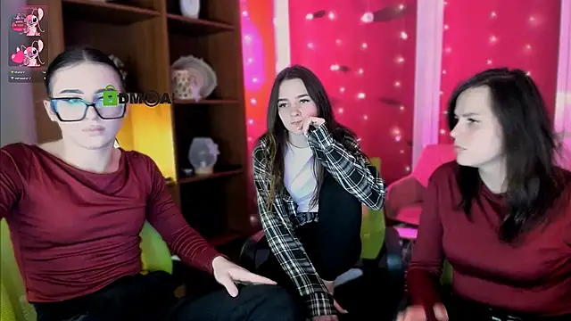 Snapshot of alia_skay chatting on January 18, 11:08 pm alia skay online show from January 18, 11:08 pm