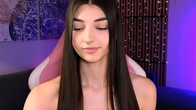 LilyShine  online show from February 6, 2:53 pm