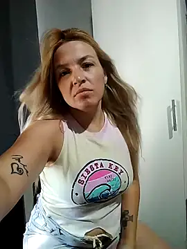 solenya25 online show from January 11, 6:46 pm