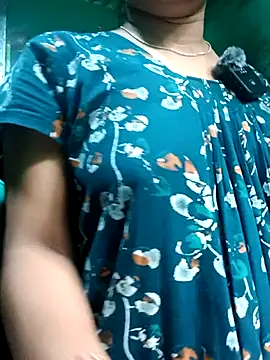 Snapshot of Cuple_masti72 chatting on July 1, 3:52 am Cuple masti72 online show from July 1, 3:52 am