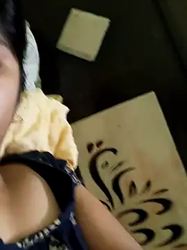 Snapshot of Cuple_masti72 chatting on July 18, 1:10 am Cuple masti72 online show from July 18, 1:10 am