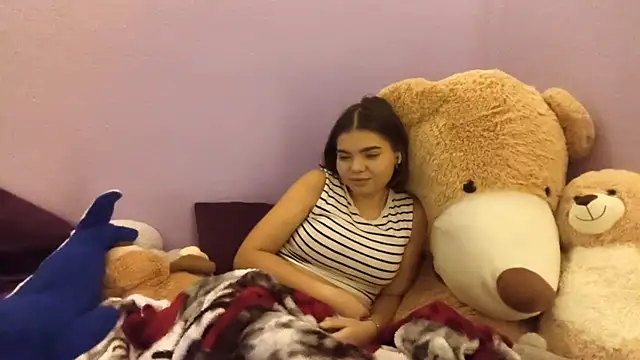 Mona Slearys online show from January 6, 11:29 pm