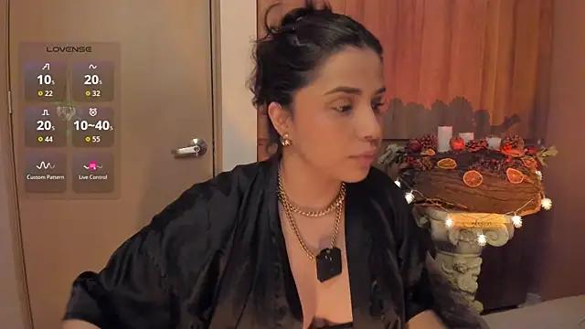 mslalune online show from December 16, 12:21 pm