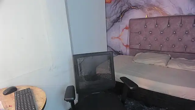 Maya Storm  online show from March 31, 12:49 pm