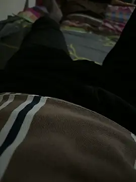 Snapshot of rahul_ss21 chatting on February 25, 5:55 pm rahul ss21 online show from February 25, 5:55 pm