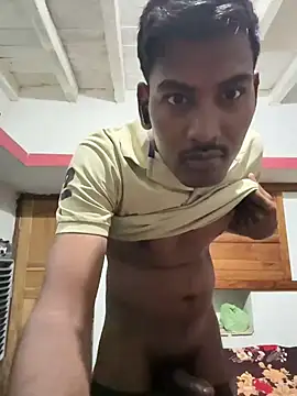 Snapshot of rahul_ss21 chatting on July 8, 5:39 pm rahul ss21 online show from July 8, 5:39 pm