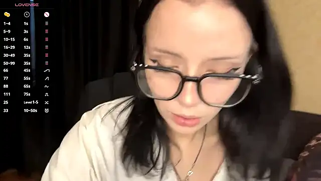 Eva blo0m online show from December 19, 12:56 pm