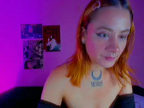 Gabrielabunny1 online show from May 14, 12:28 am