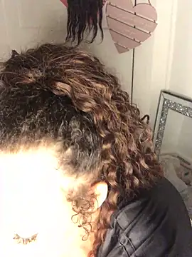 Welsh Maya221x online show from December 21, 5:31 pm