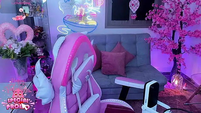 Hayami Lee online show from February 16, 4:19 am