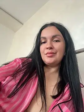 Snapshot of MeganBlueq chatting on April 24, 12:18 pm MeganBlueq online show from April 24, 12:18 pm