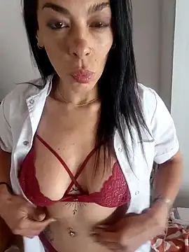 dulcemorela83 online show from December 16, 3:39 pm