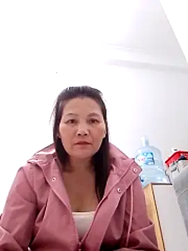 Snapshot of Cako-naka chatting on December 16, 3:44 am Cako-naka online show from December 16, 3:44 am