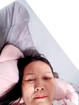 Snapshot of Cako-naka chatting on December 20, 4:30 am Cako-naka online show from December 20, 4:30 am