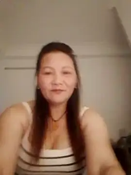 Snapshot of Cako-naka chatting on February 15, 5:20 pm Cako-naka online show from February 15, 5:20 pm