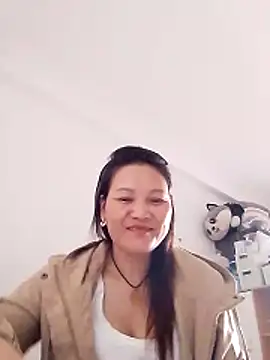 Snapshot of Cako-naka chatting on February 20, 7:32 am Cako-naka online show from February 20, 7:32 am