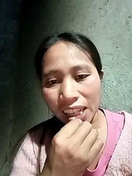 Snapshot of jikey- chatting on February 2, 11:31 am jikey- online show from February 2, 11:31 am