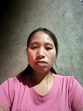 Snapshot of jikey- chatting on February 4, 10:43 am jikey- online show from February 4, 10:43 am