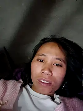 Snapshot of jikey- chatting on February 9, 8:35 pm jikey- online show from February 9, 8:35 pm