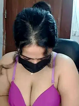 nosrat014 online show from April 16, 8:37 am