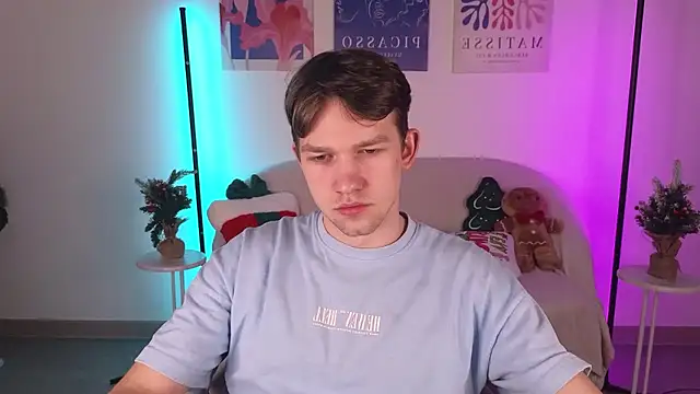 JamesRaww online show from January 14, 3:50 pm