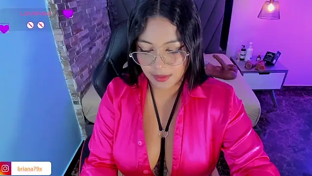 BRIANA Z online show from April 11, 3:55 am