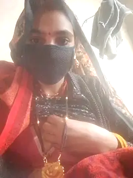 Laxmi9090 online show from December 13, 9:42 pm