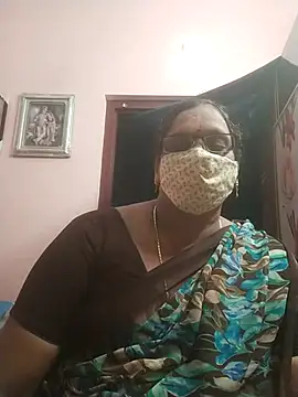 Snapshot of sarala_telugu chatting on June 2, 9:33 am sarala telugu online show from June 2, 9:33 am