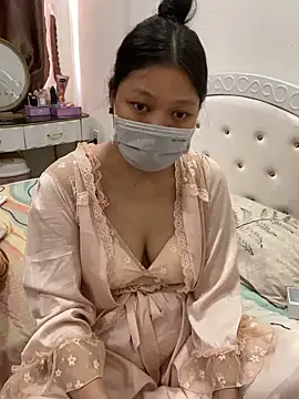 Helenshow68 online show from December 17, 6:41 am