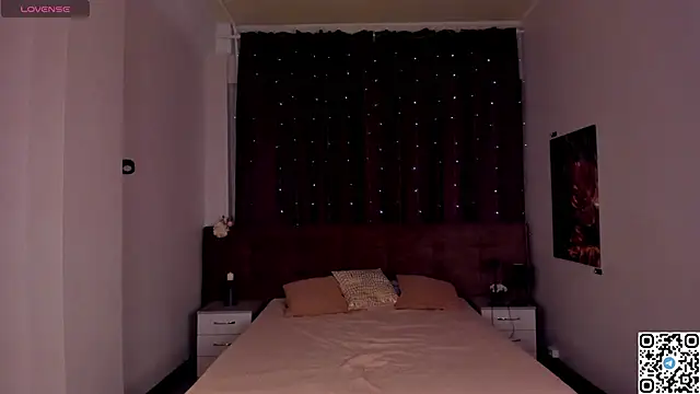 EmmaPratt online show from February 13, 1:12 am