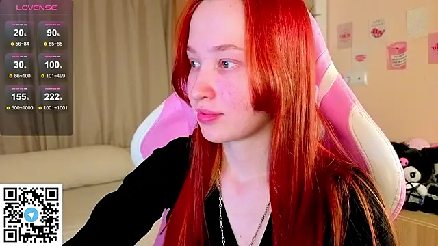 Snapshot of sunflare_ chatting on March 2, 6:48 pm sunflare online show from March 2, 6:48 pm