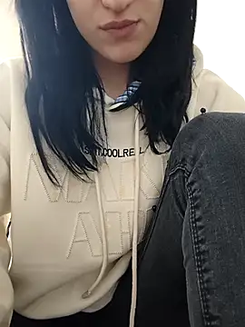 tenifer online show from January 10, 8:38 am