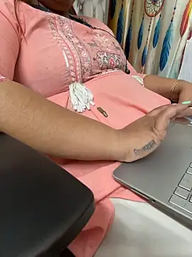 butterflyslay online show from March 13, 4:41 am