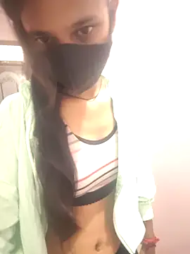 Snapshot of jaanvi-Rani chatting on June 17, 10:39 am jaanvi-Rani online show from June 17, 10:39 am