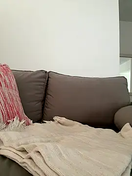 sweetcouple32 online show from January 7, 10:07 am