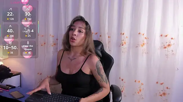 amber  moon  online show from January 5, 5:27 pm