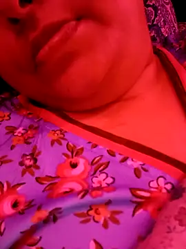 peu8 online show from February 3, 5:51 pm