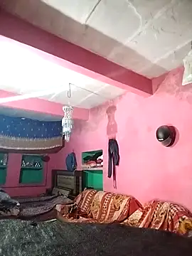 Snapshot of Aaisha_01 chatting on December 19, 5:03 am Aaisha 01 online show from December 19, 5:03 am