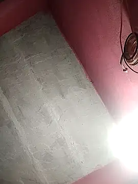 Snapshot of Aaisha_01 chatting on December 20, 12:45 pm Aaisha 01 online show from December 20, 12:45 pm