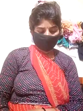 Snapshot of Aaisha_01 chatting on February 3, 3:17 pm Aaisha 01 online show from February 3, 3:17 pm