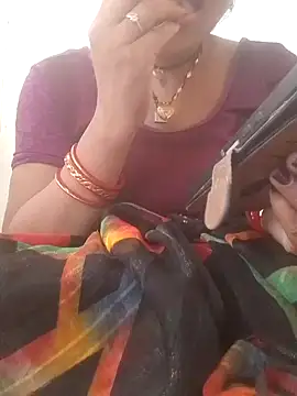 Snapshot of Aaisha_01 chatting on July 23, 8:12 am Aaisha 01 online show from July 23, 8:12 am