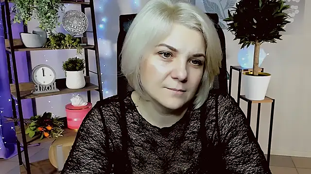 EvaEvals online show from January 13, 7:35 am