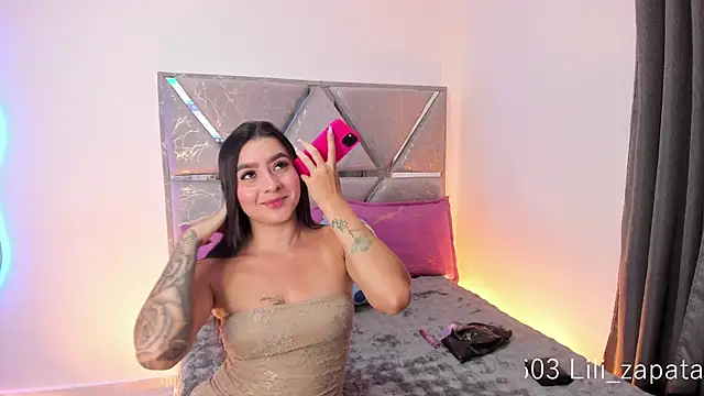 Lilicopper    online show from May 7, 1:44 am
